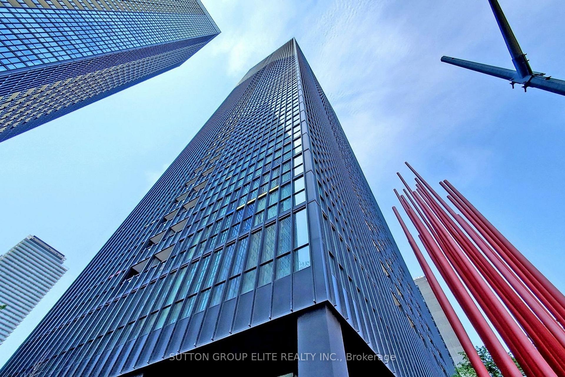 110 Charles Street E 2410, Toronto C08, ON M4Y 2W7