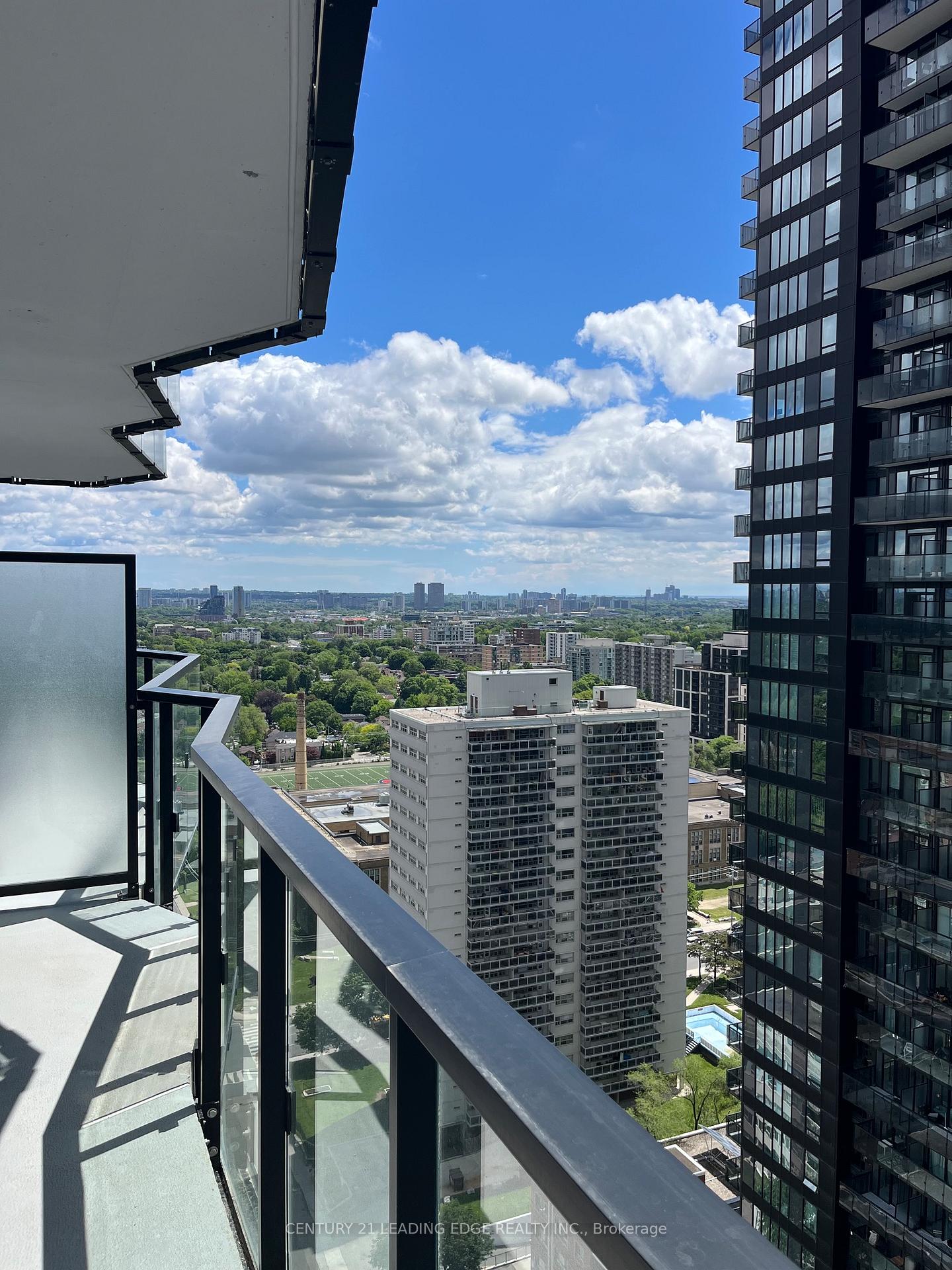110 Broadway Avenue 2113S, Toronto C10, ON M4P 1V7