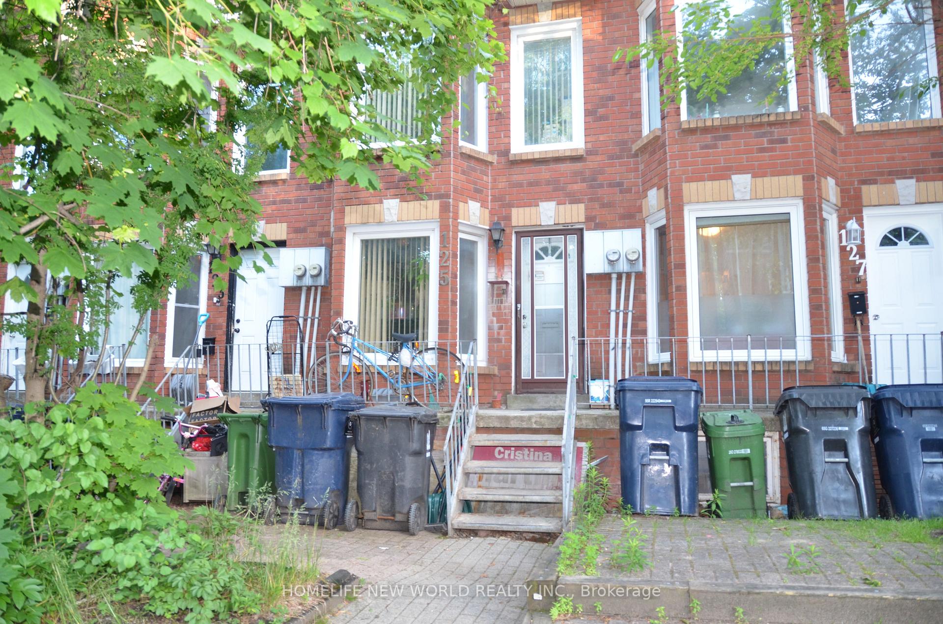 125 Harrison Street, Toronto C01, ON M6J 2A2