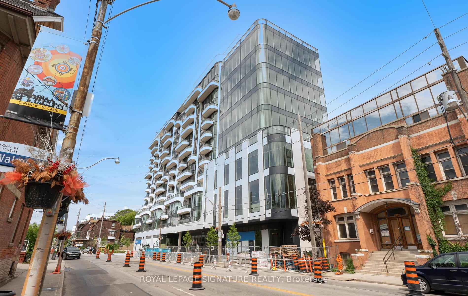 322 Dupont Street 1008, Toronto C02, ON M5R 0E3