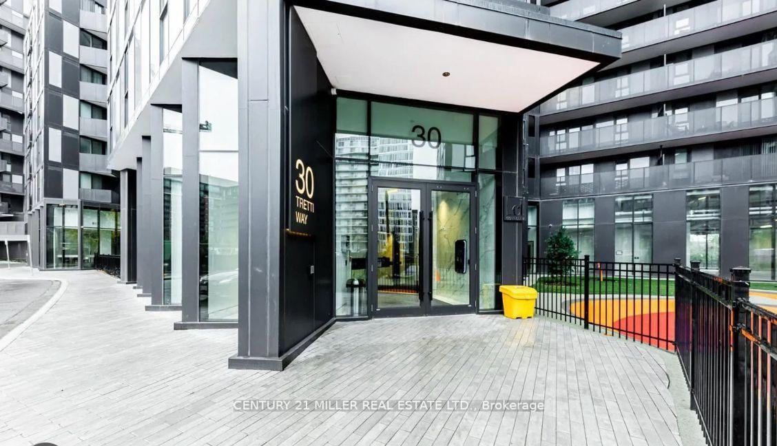 30 Tretti Way 4, Toronto C06, ON M3H 0E3