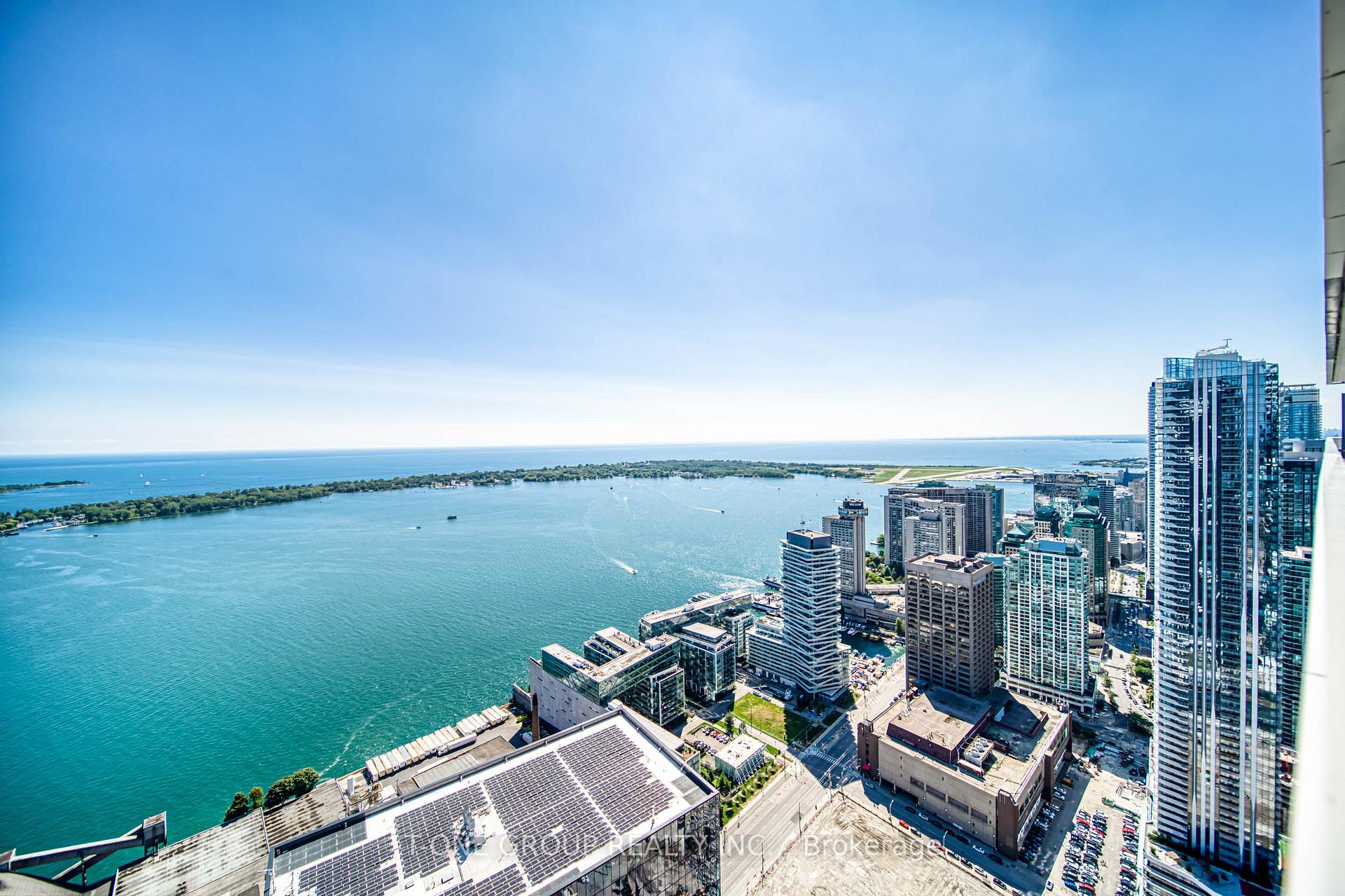 138 Downes Street 6807, Toronto C08, ON M5E 0E4