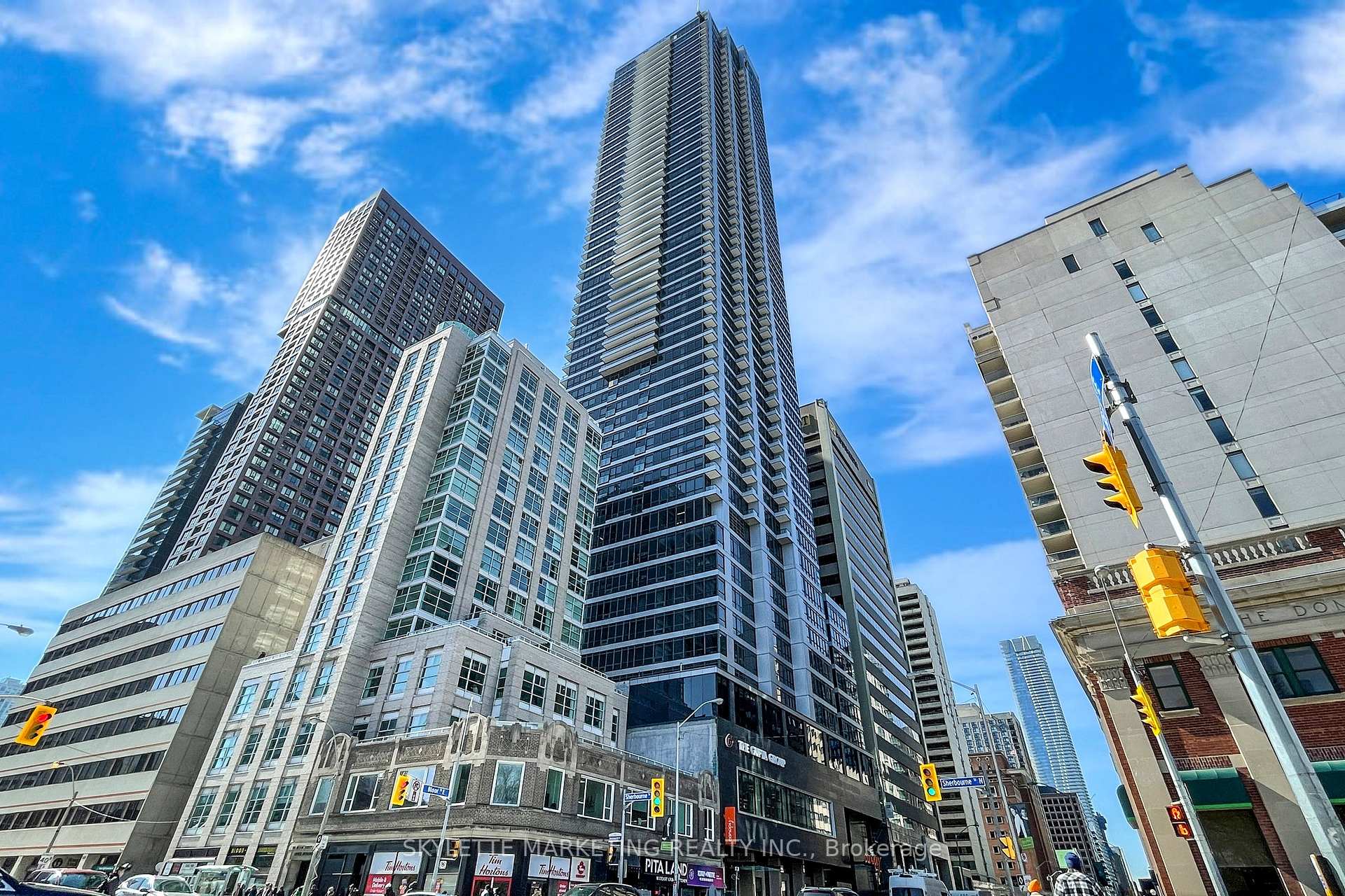 395 Bloor Street E 3201, Toronto C08, ON M4W 1H7