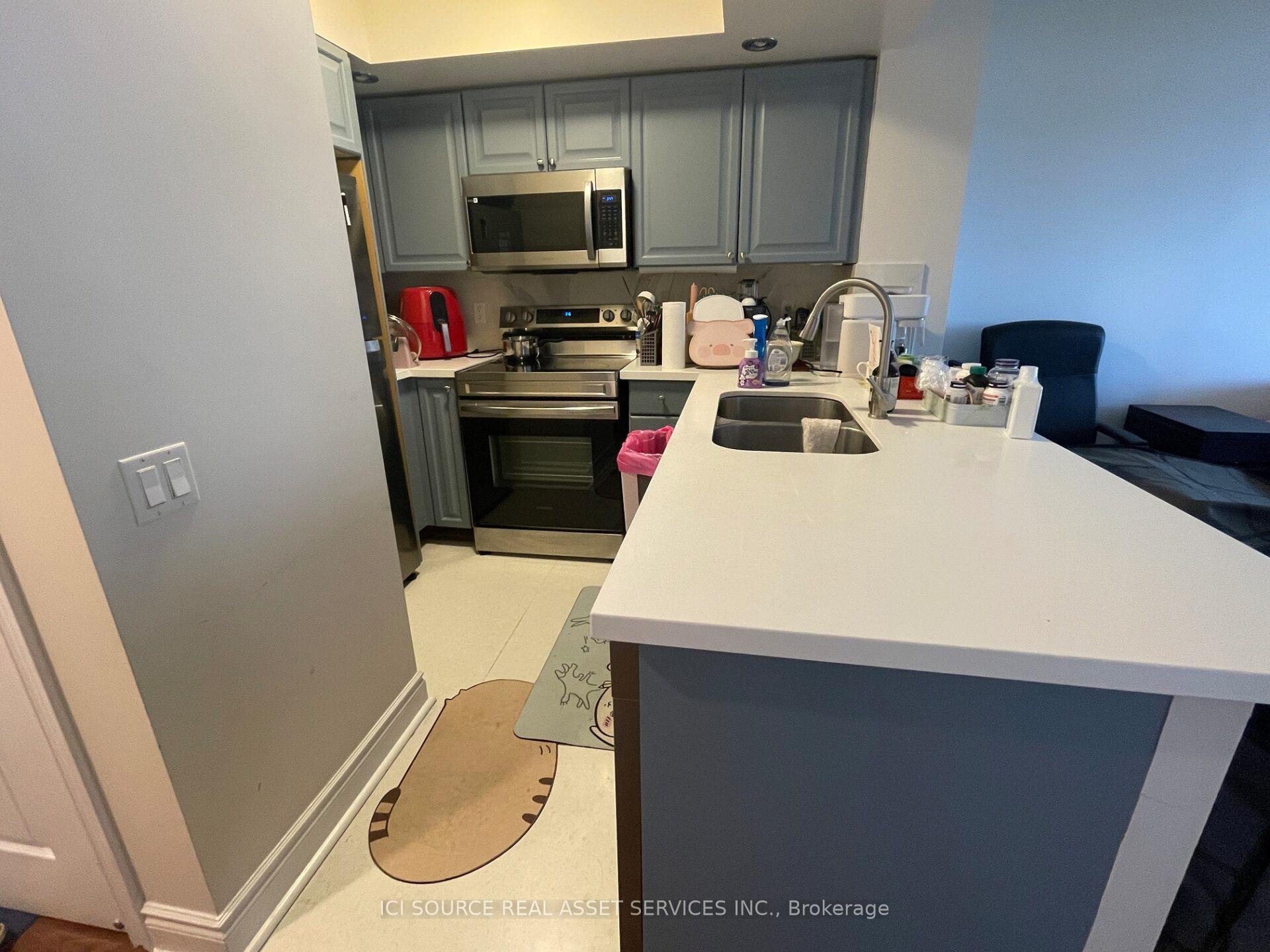 15 Northtown Way 725, Toronto C14, ON M2N 7A2