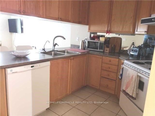 909 Bay Street 505, Toronto C01, ON M5S 3G2
