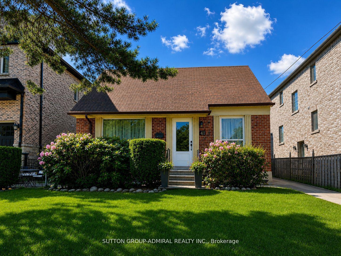 41 Athabaska Avenue Basement, Toronto C14, ON M2M 2T6