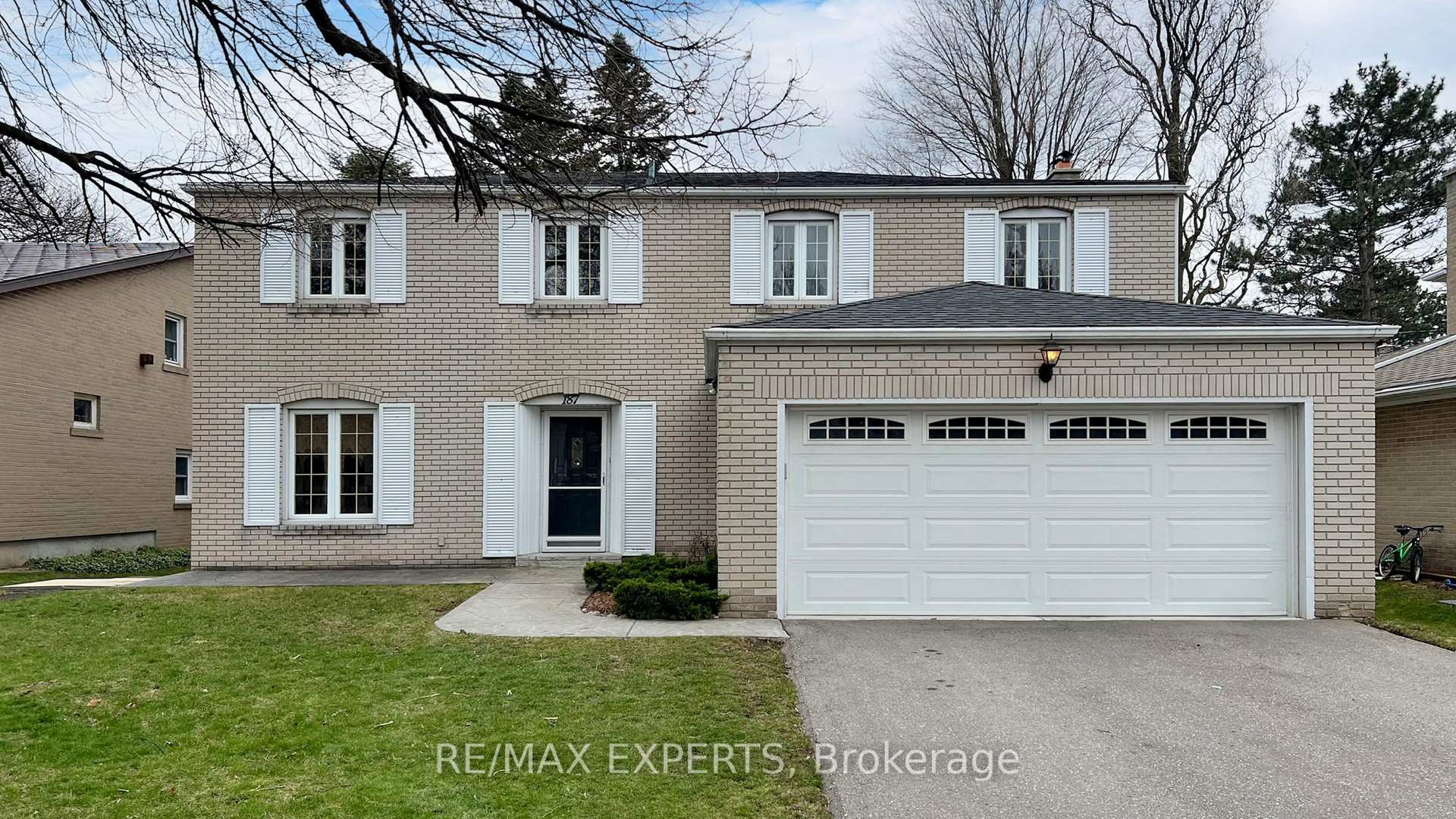 187 Cassandra Boulevard, Toronto C13, ON M3A 1T4