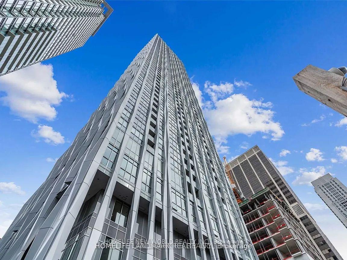 1 YORKVILLE Avenue 4608, Toronto C02, ON M4W 0B1