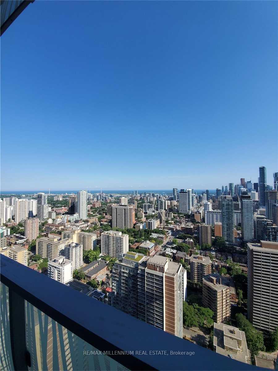 50 Charles Street E 4105, Toronto C08, ON M4Y 0C3