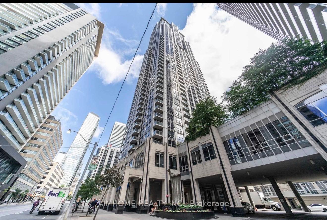 763 Bay Street Lph03, Toronto C01, ON M5G 2R3