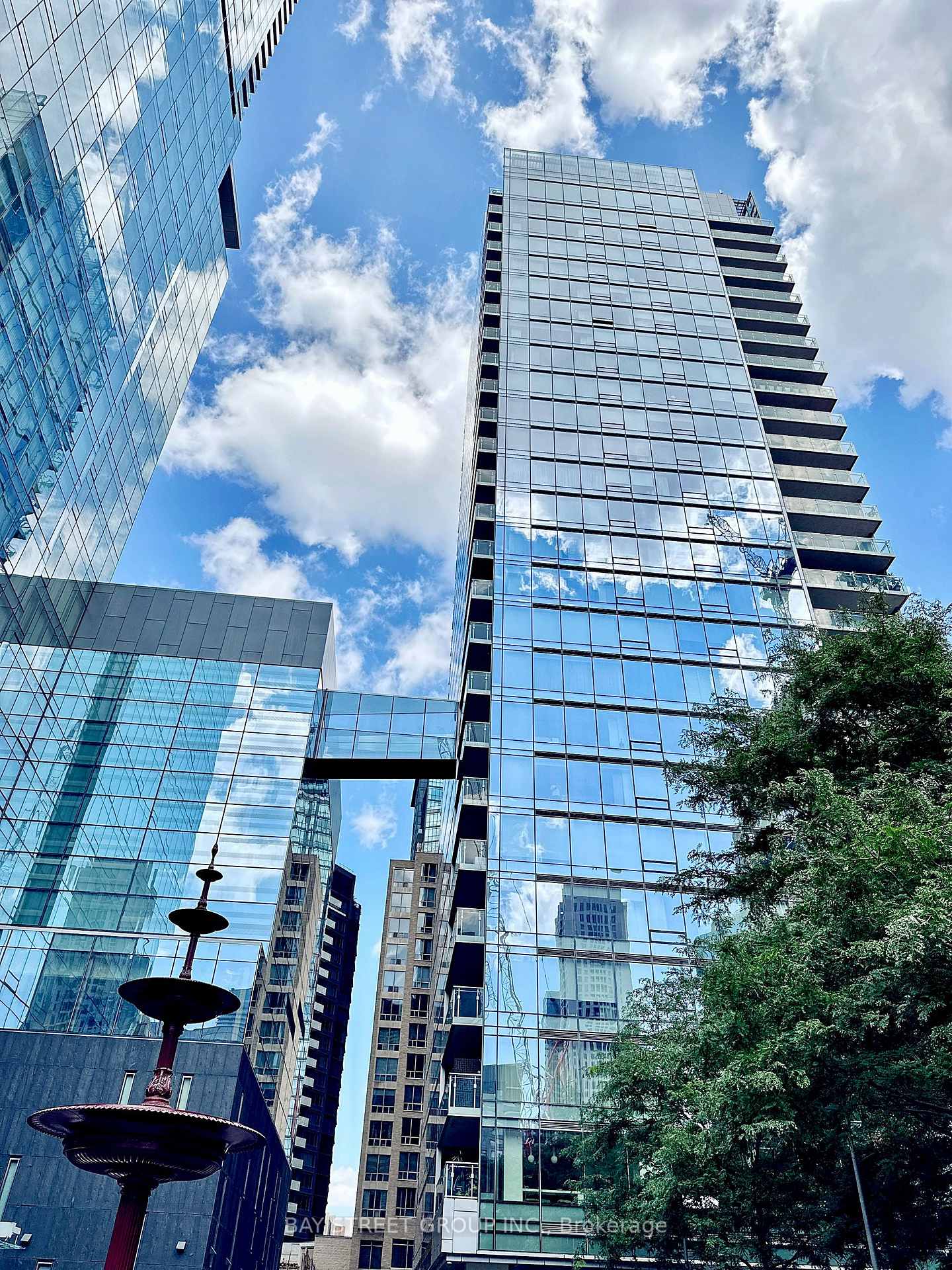 55 Scollard Street S 2203, Toronto C02, ON M5R 0A1