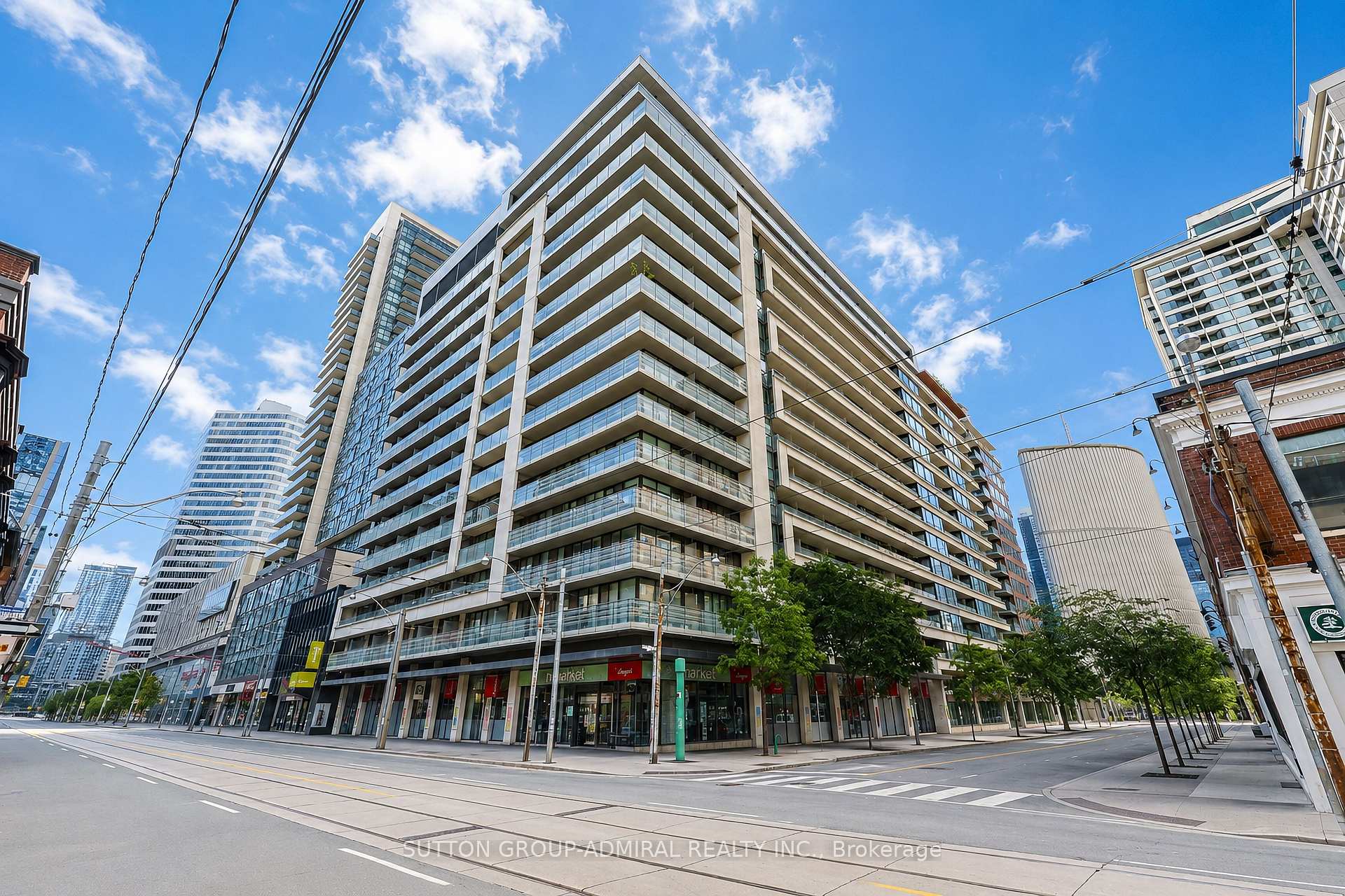 111 Elizabeth Street 905, Toronto C01, ON M5G 1P7