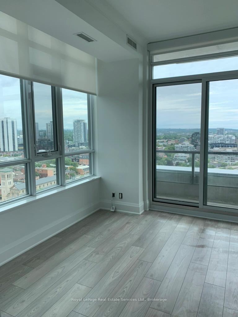 120 Parliament Street 2105, Toronto C08, ON M5A 2Y8