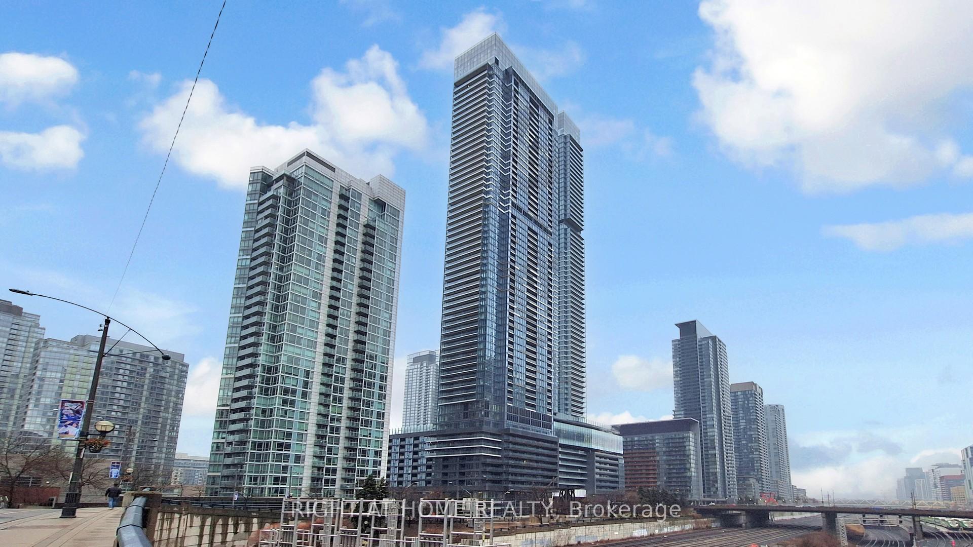 3 Concord City Place Way 7706, Toronto C01, ON M5V 0X4