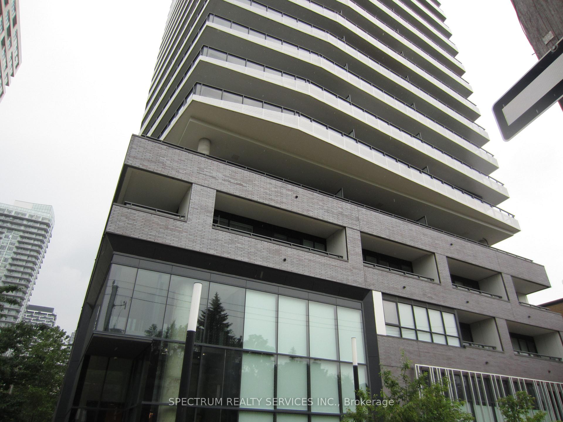 11 Lillian Street 1202, Toronto C10, ON M4S 2H7