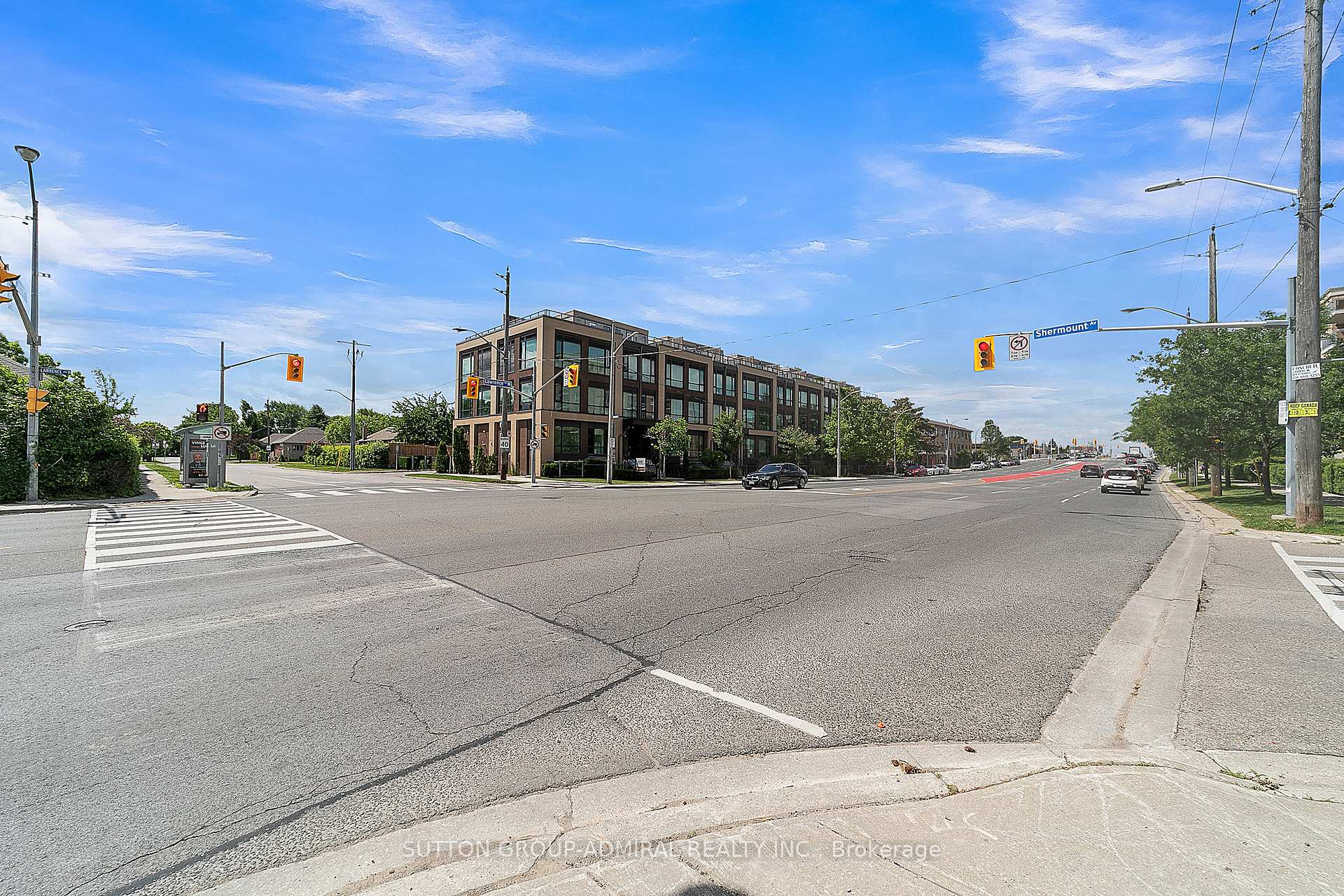 639 Lawrence Avenue 305, Toronto C04, ON M6A 1A9