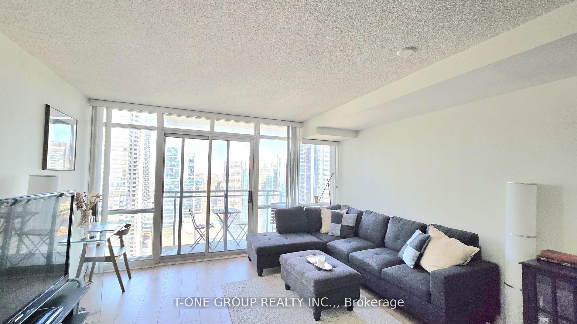 11 Brunel Court 3905, Toronto C01, ON M5V 3Y3