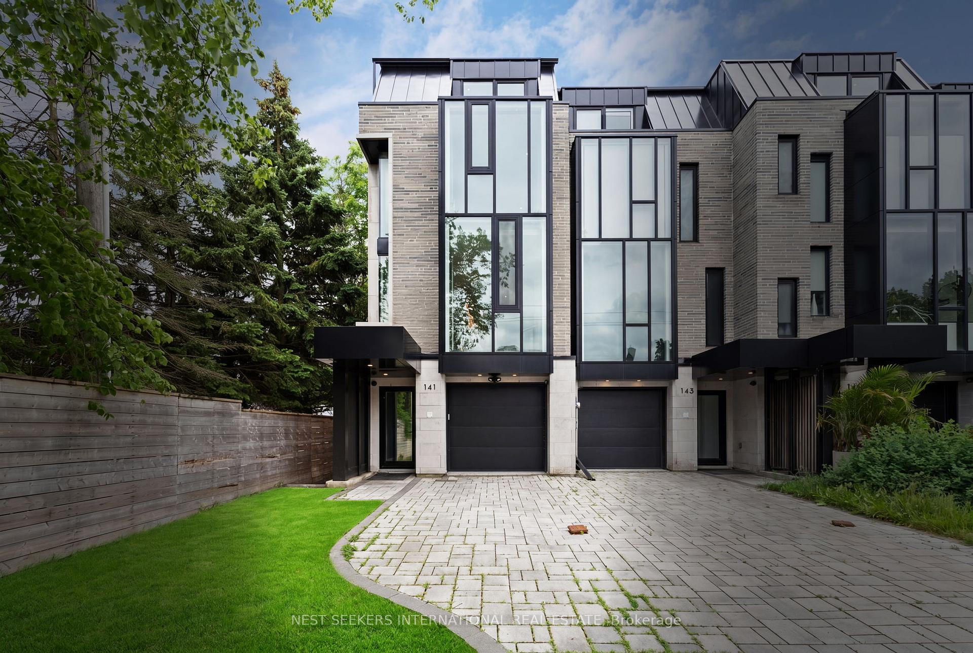 141 Chaplin Crescent, Toronto C03, ON M5P 1B1