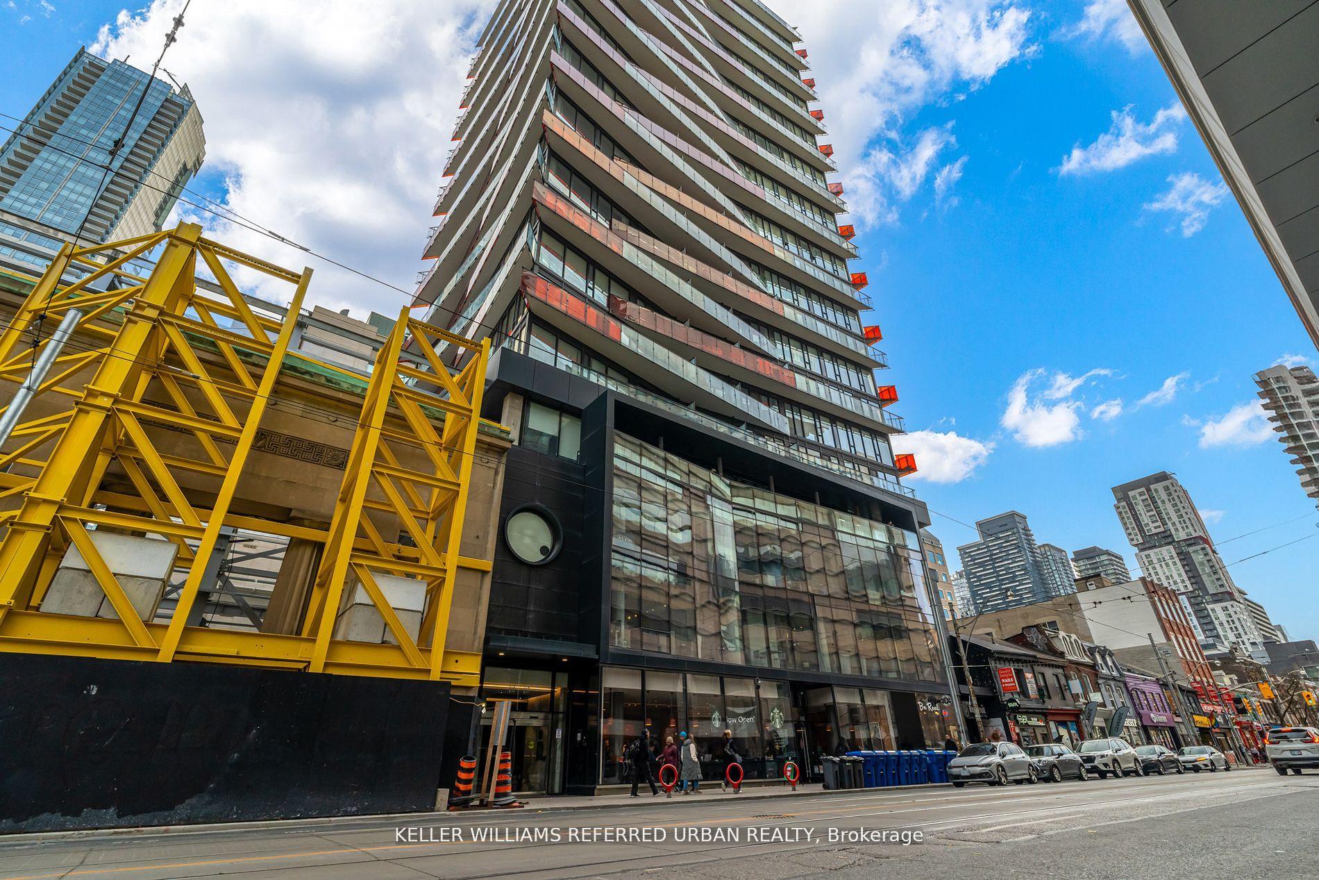 215 Queen Street W 1302, Toronto C01, ON M5V 0P5