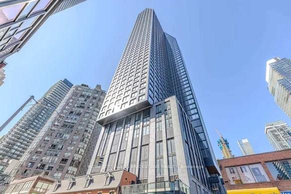 8 WELLESELEY Street W 3510, Toronto C01, ON M4Y 0J5