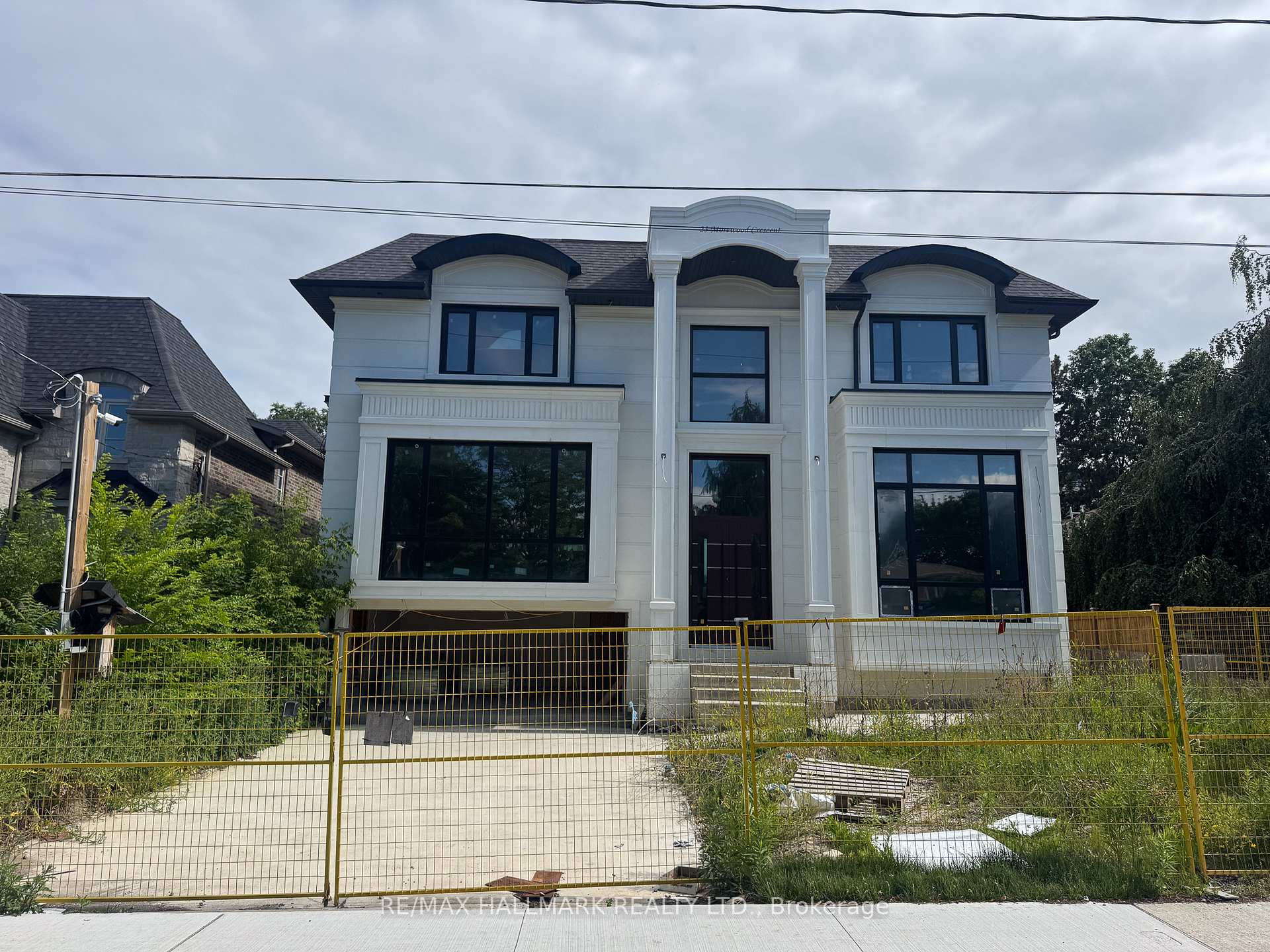 23 Morewood Crescent, Toronto C15, ON M2K 1L8