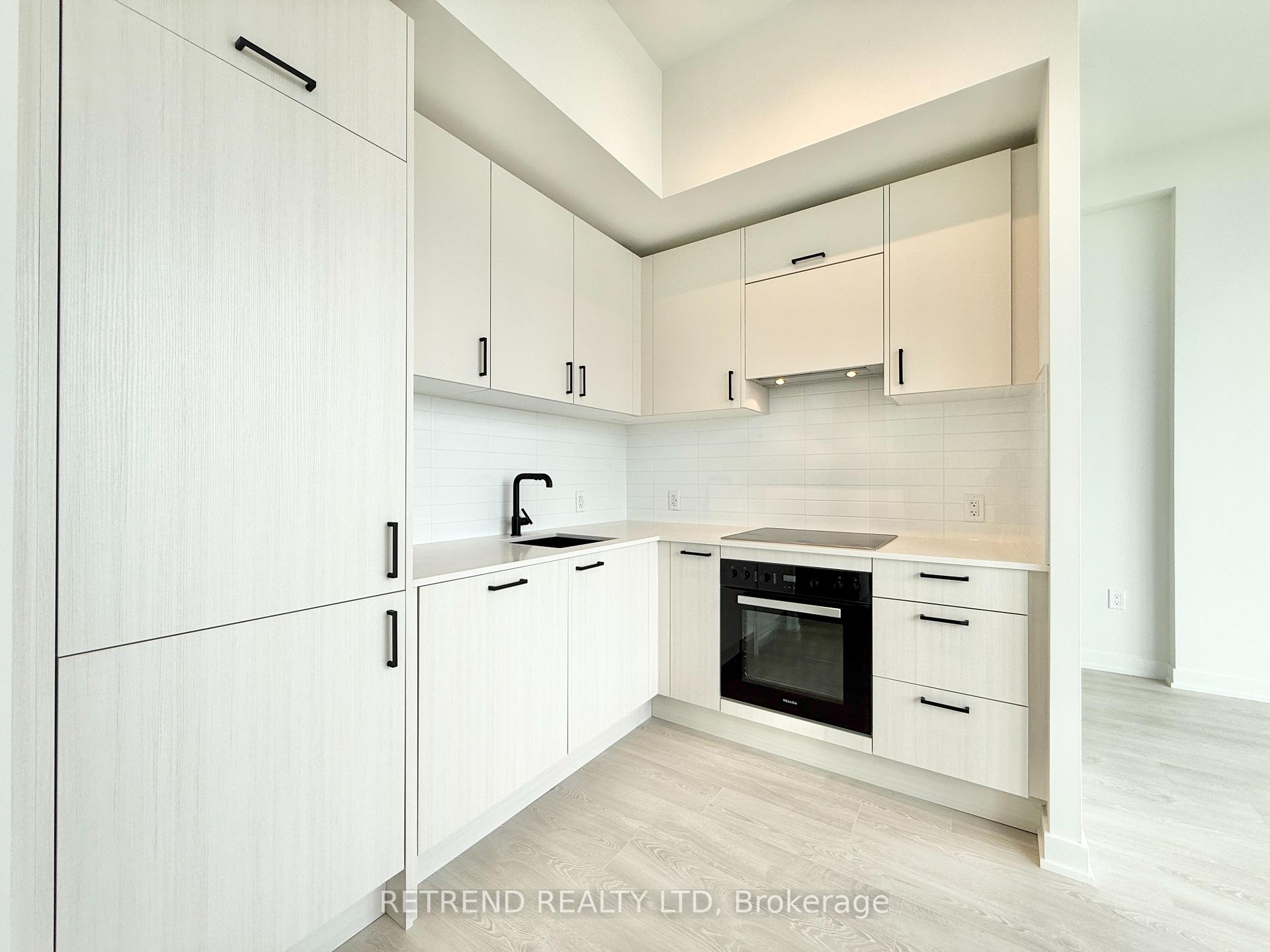 5 Quarrington Lane 2307, Toronto C13, ON M3C 0S5