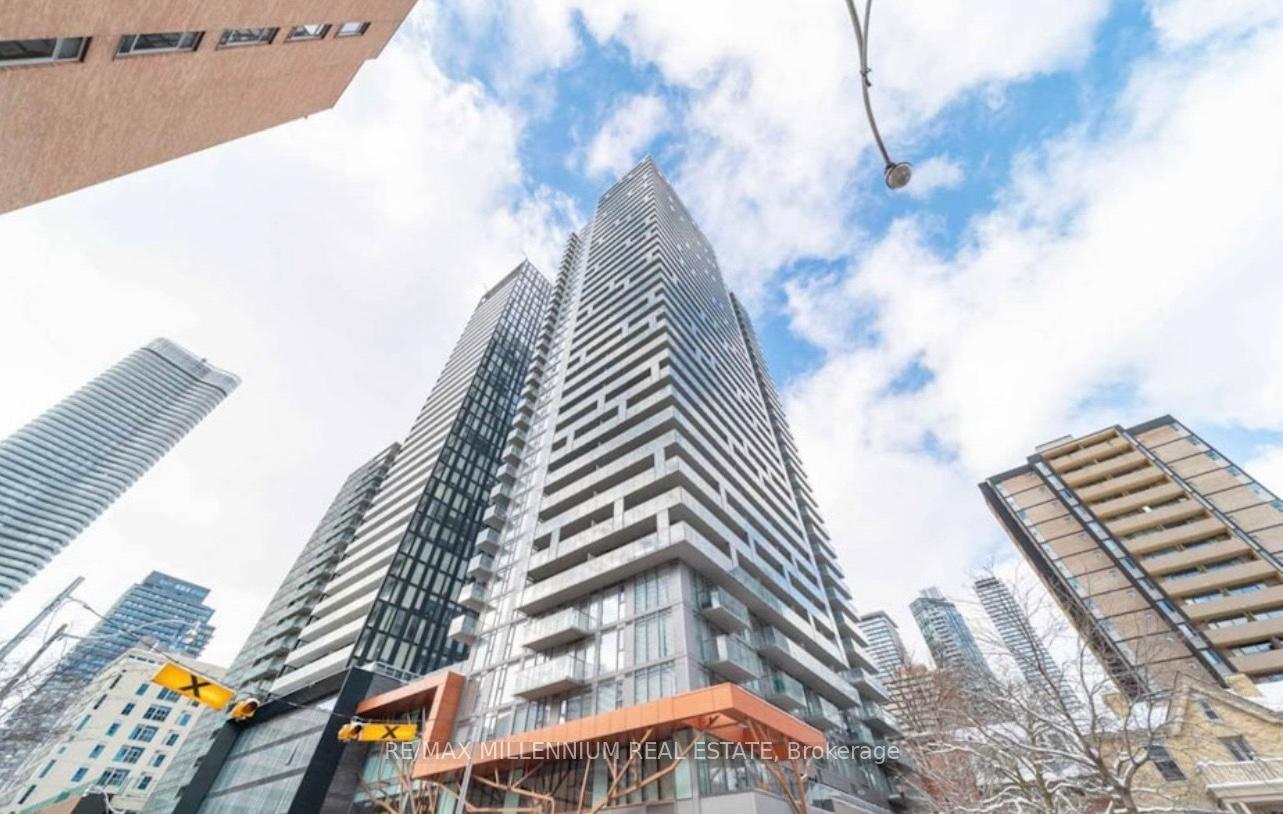 28 Wellesley Street E 3001, Toronto C08, ON M4Y 1G3