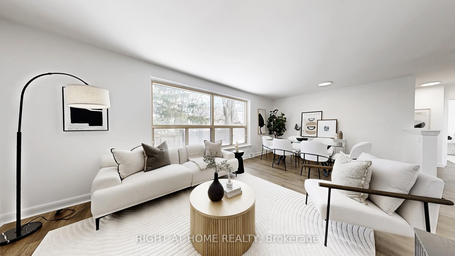 33 Sanderling Place, Toronto C13, ON M3C 2J2