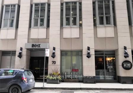 70 Temperance Street 514, Toronto C01, ON M5H 0B1
