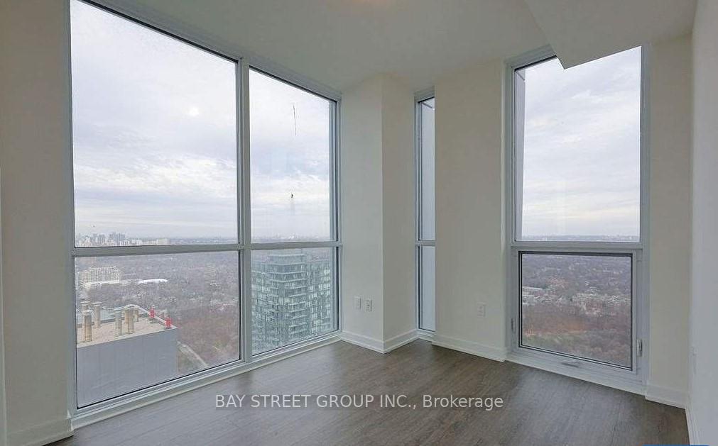 1 Yorkville Avenue 4008, Toronto C02, ON M4W 0B1
