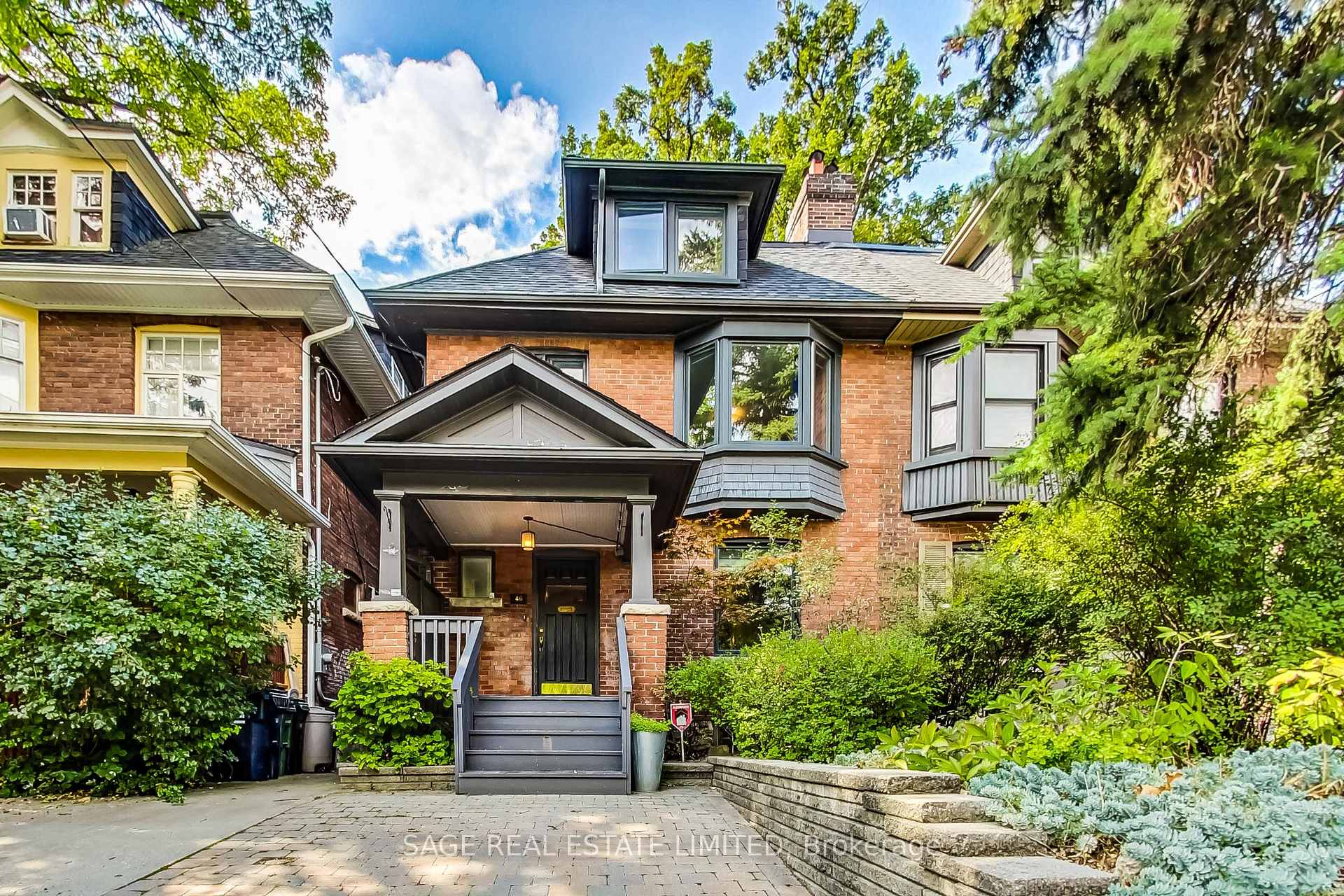 46 Alberta Avenue, Toronto C02, ON M6H 2R6
