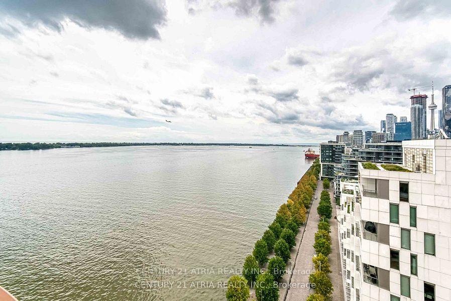 155 Merchants' Wharf N/A LPH12, Toronto C08, ON M5A 0P2