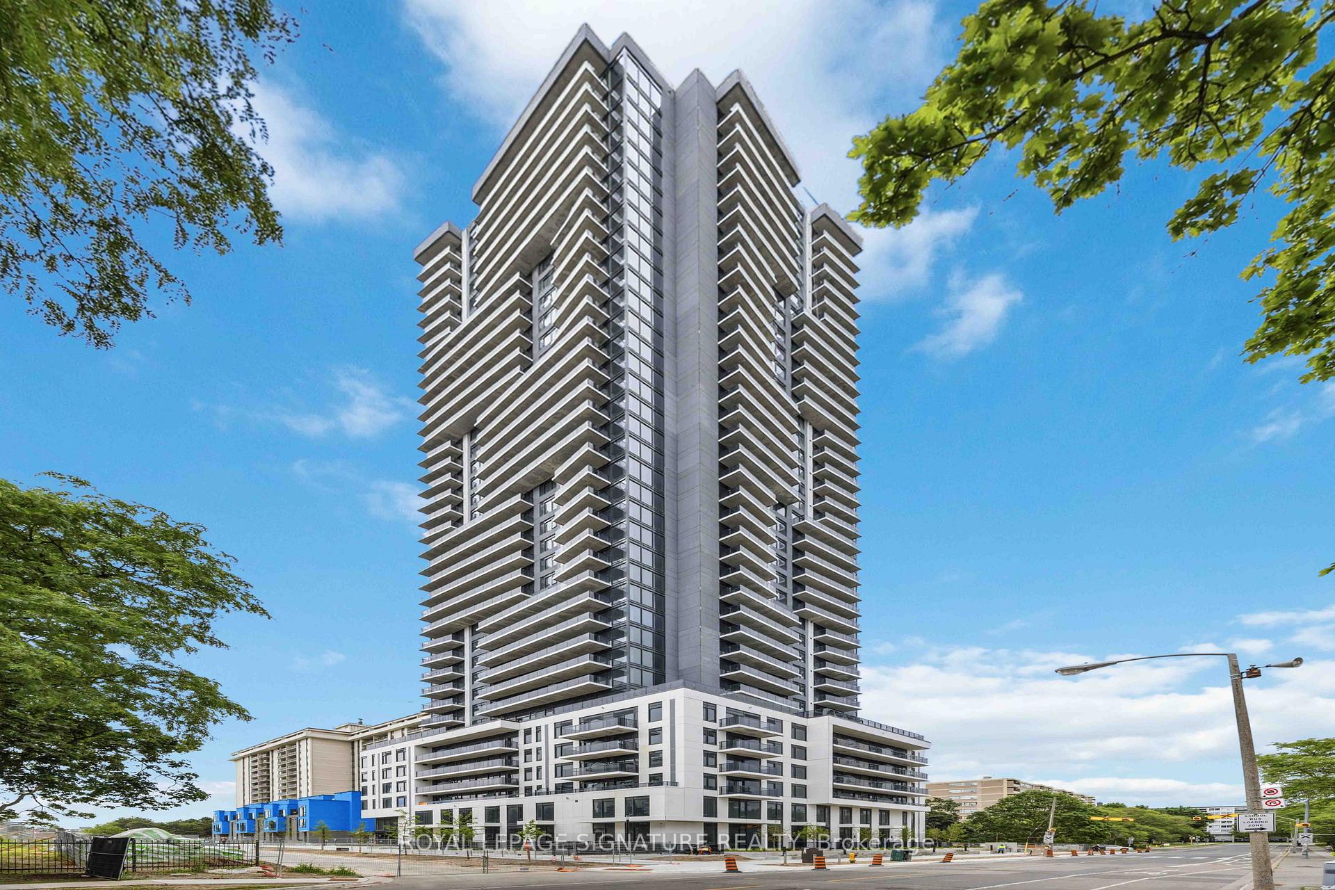 15 David Salomon Drive 413, Toronto C11, ON M3C 1E7