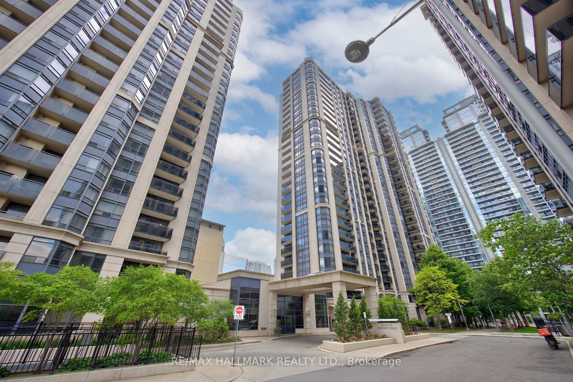 155 Beecroft Road 812, Toronto C07, ON M2N 7C6