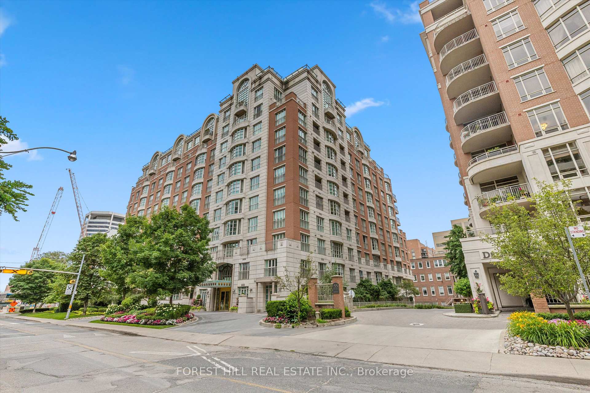 33 Delisle Avenue 108, Toronto C02, ON M4V 3C7