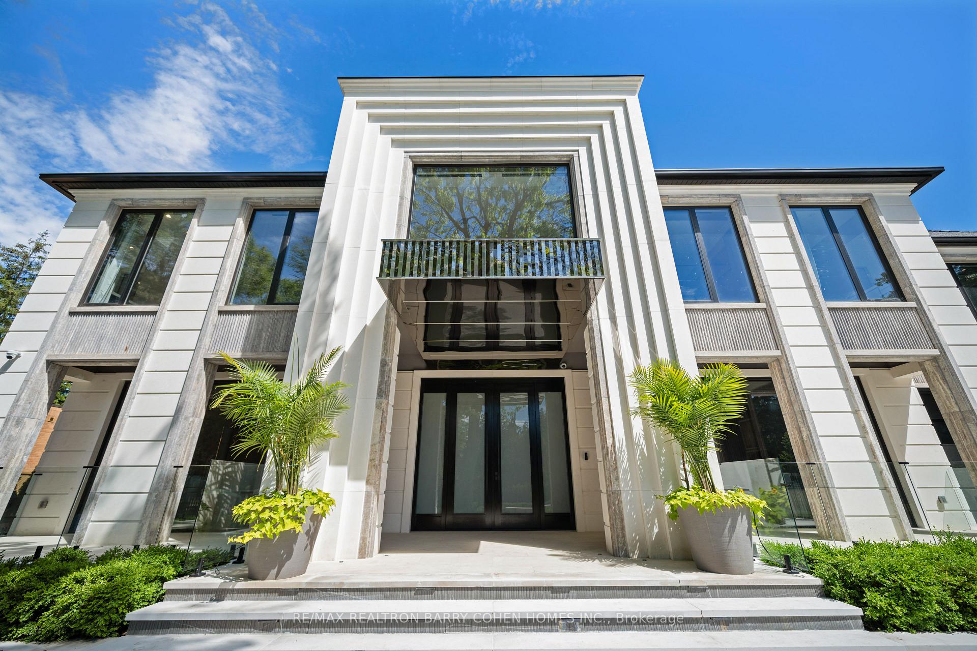 68 Old Colony Road, Toronto C12, ON M2L 2K1