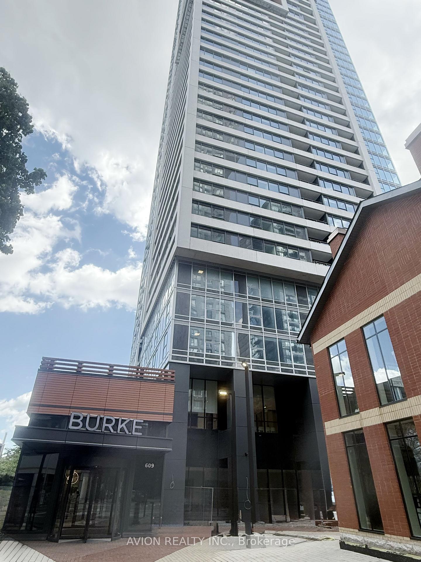 609 Sherbourne Street 3705, Toronto C08, ON M4X 0A4