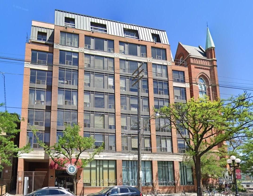 456 College Street 605, Toronto C01, ON M6G 4A3