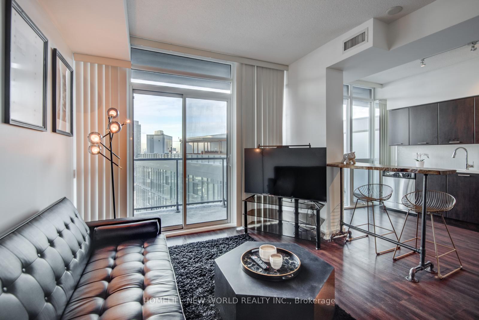 169 Fort York Boulevard 1012, Toronto C01, ON M5V 0C8