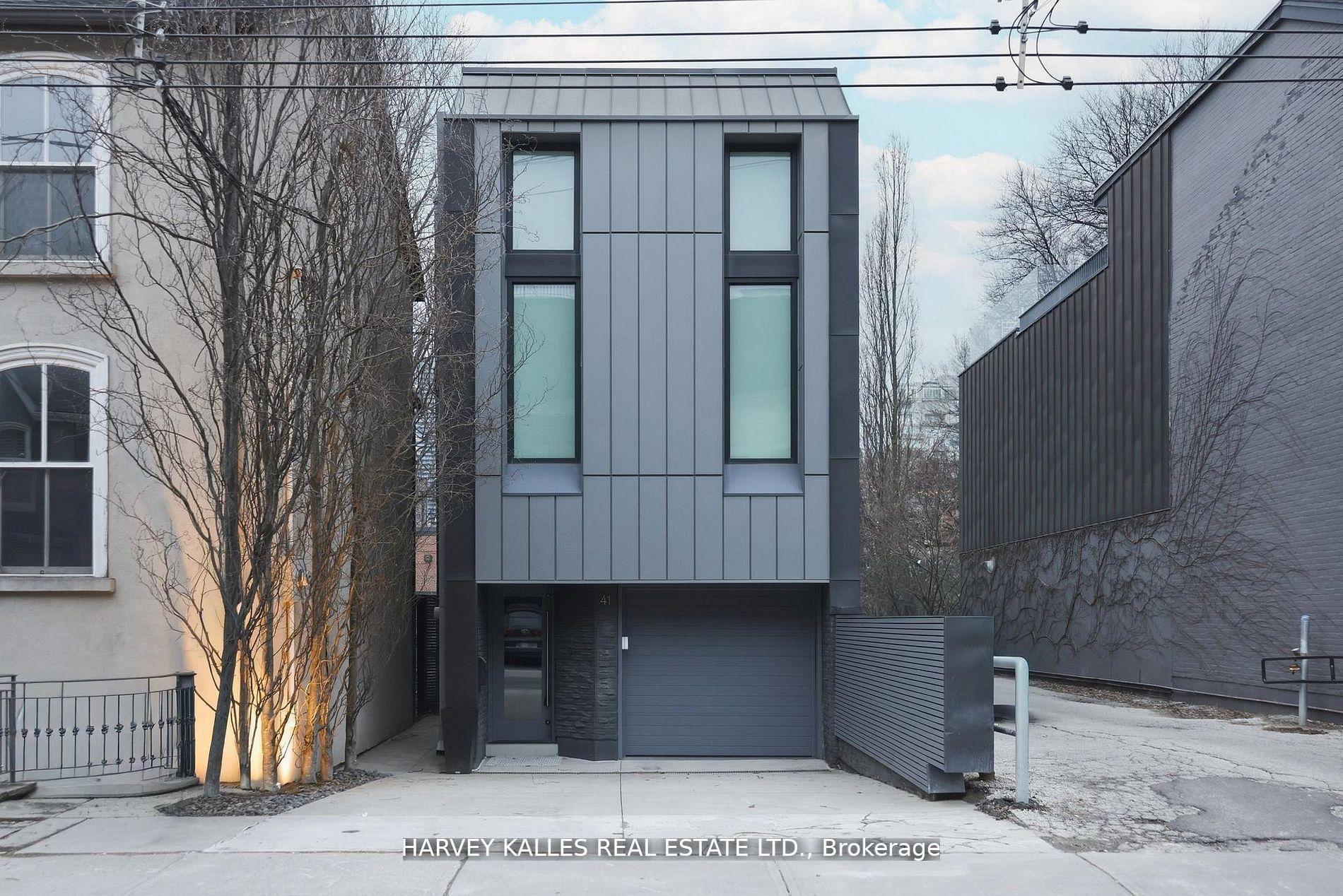 41 Berryman Street, Toronto C02, ON M5R 1M7