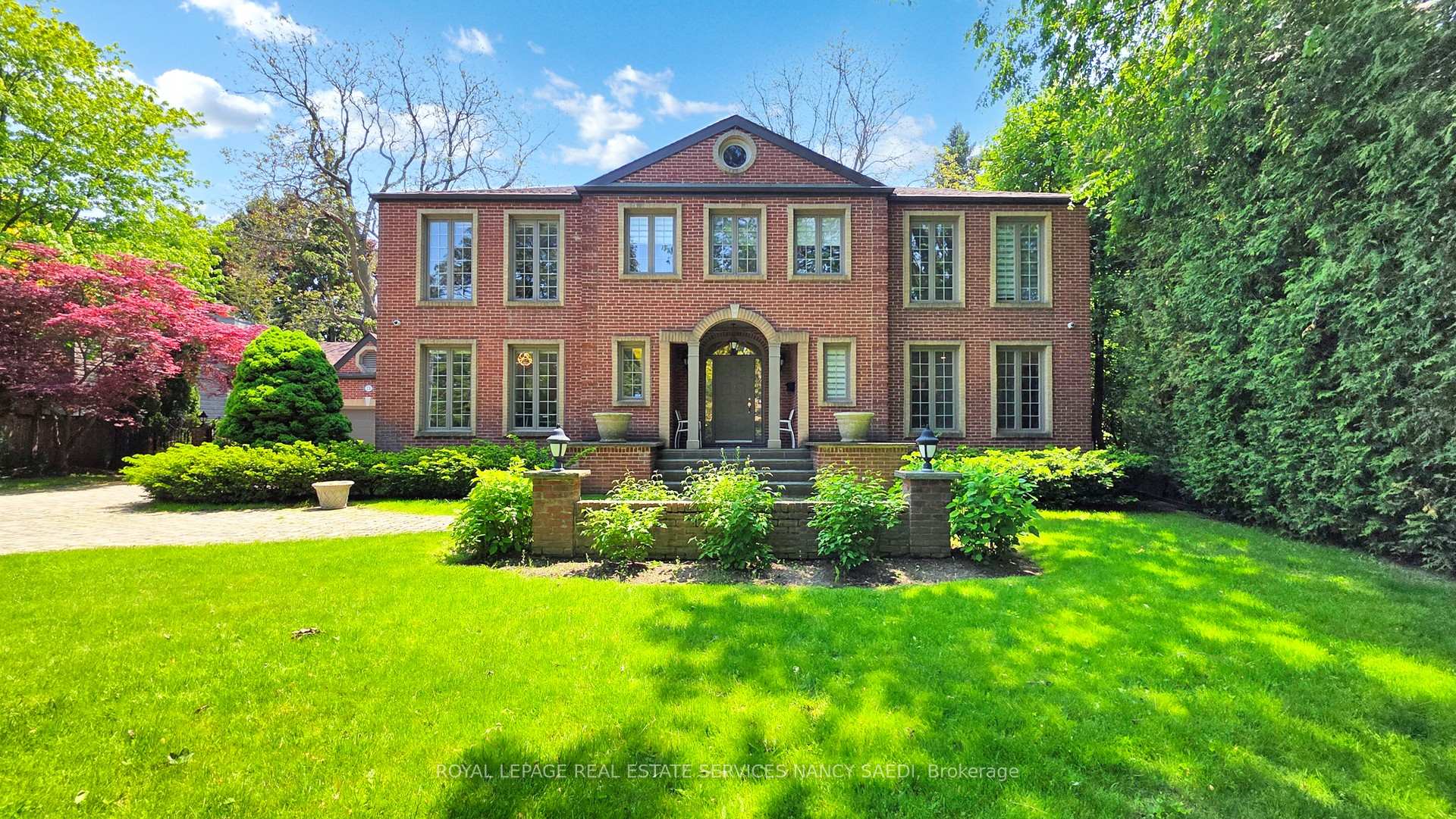 21 Forest Heights Boulevard, Toronto C12, ON M2L 1G4