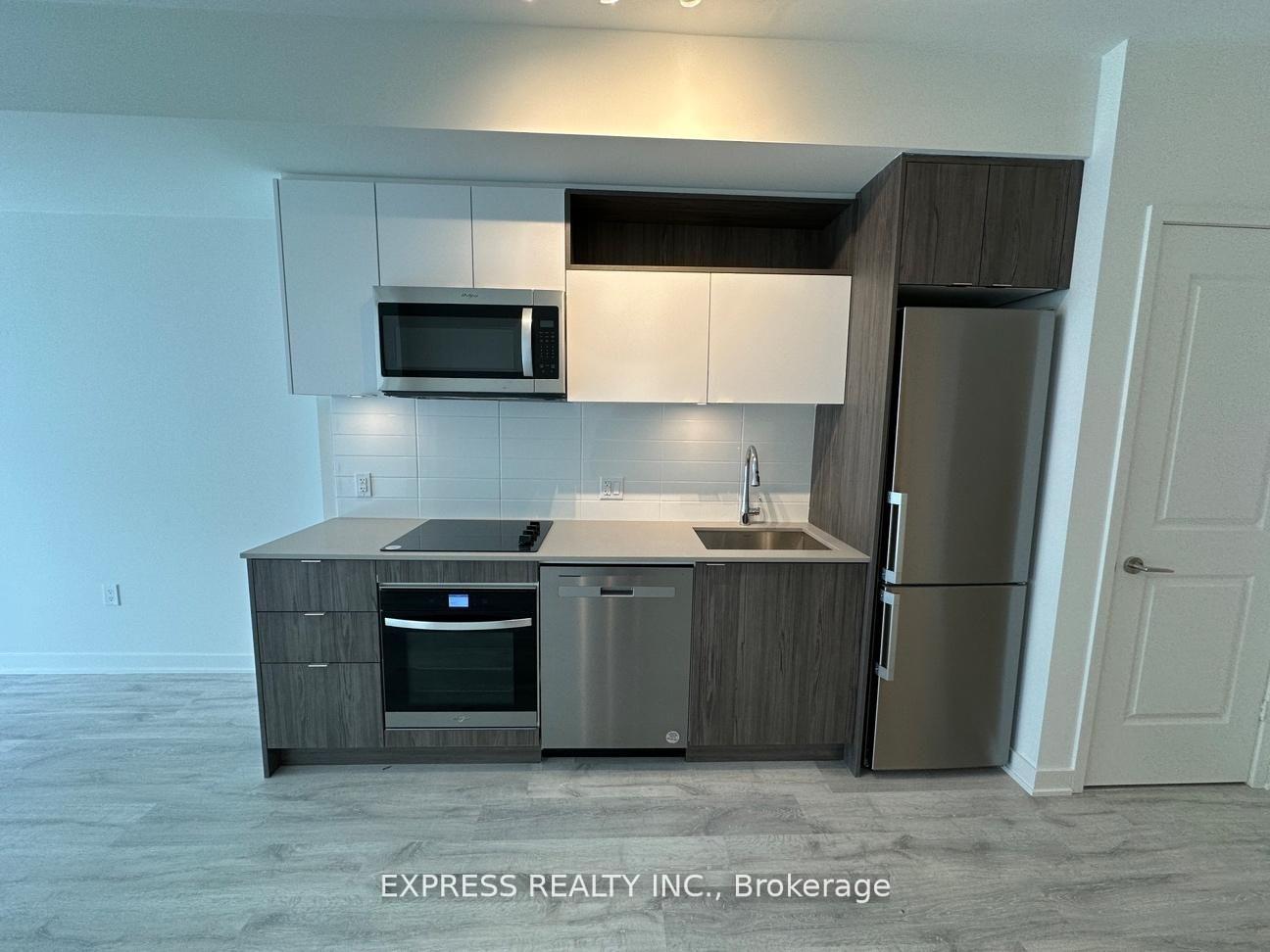 100 Dalhousie Street 4811, Toronto C08, ON M5B 0C7
