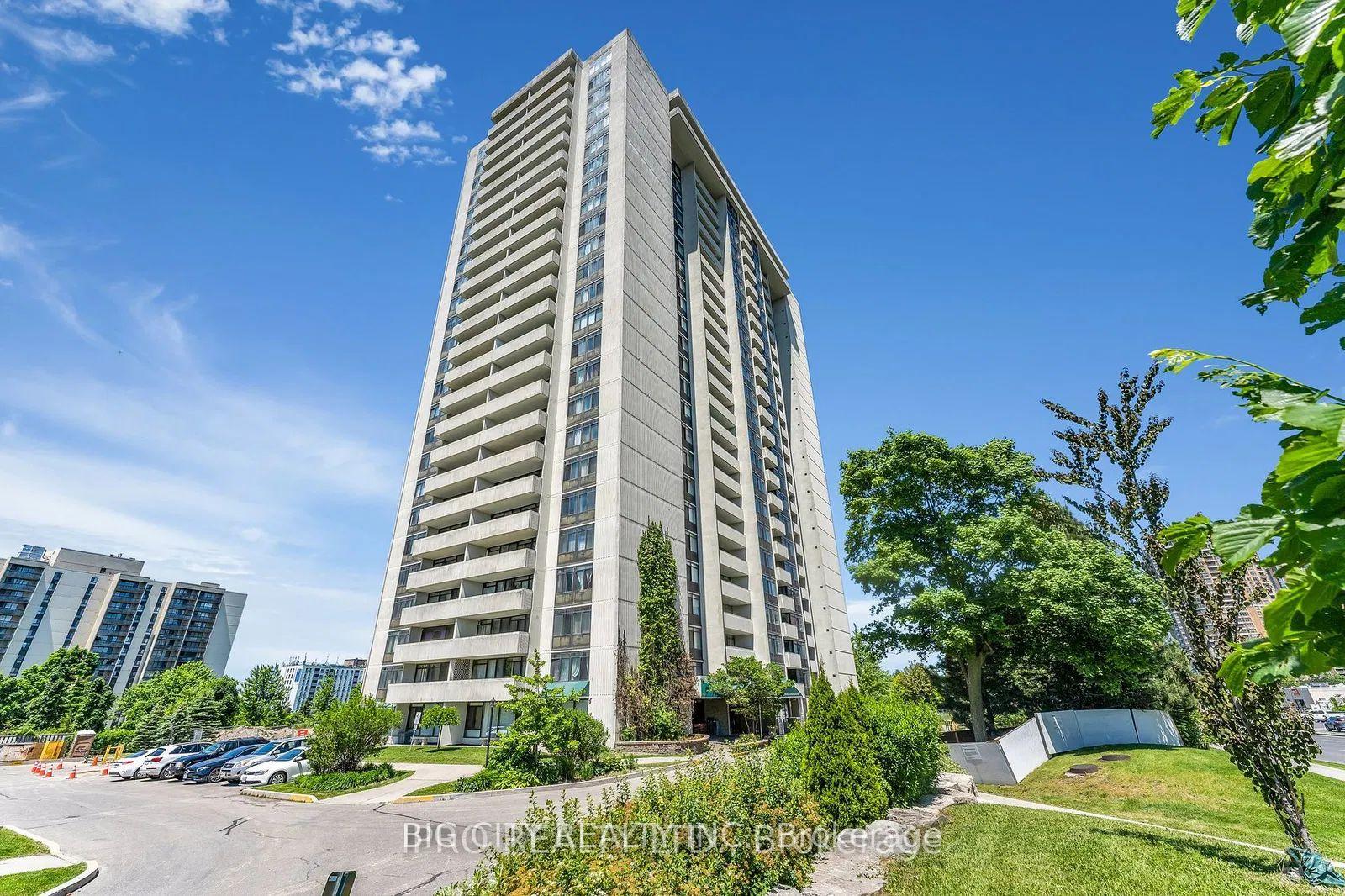 3300 Don Mills Road 1206, Toronto C15, ON M2J 4X7