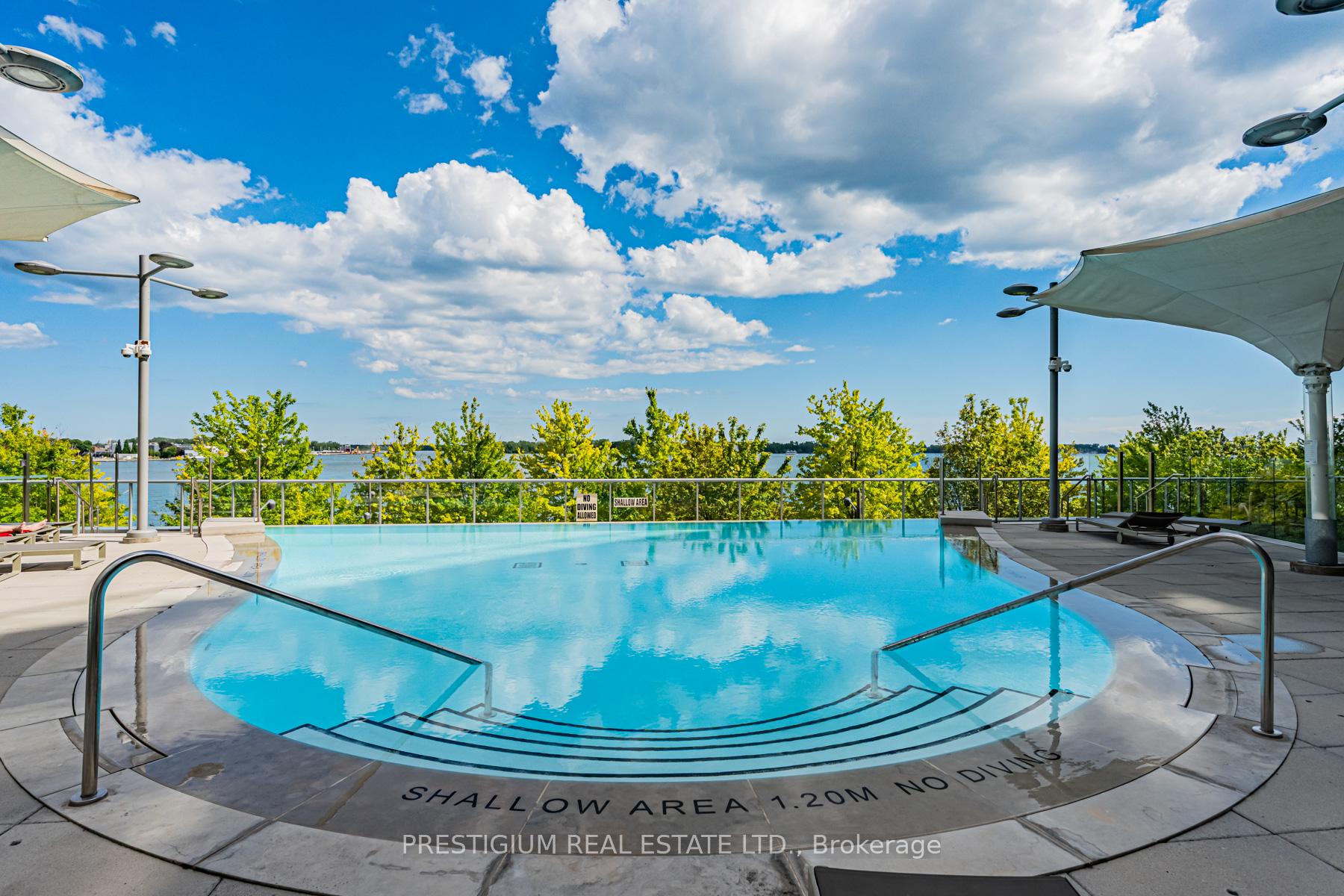 1 Edgewater Drive 202, Toronto C08, ON M5A 1B9
