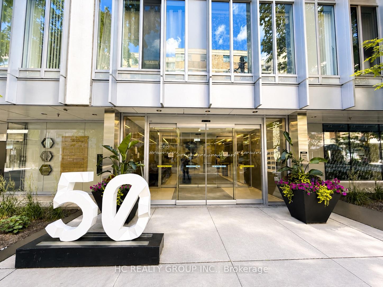 50 Mccaul Street 315, Toronto C01, ON M5T 1V9