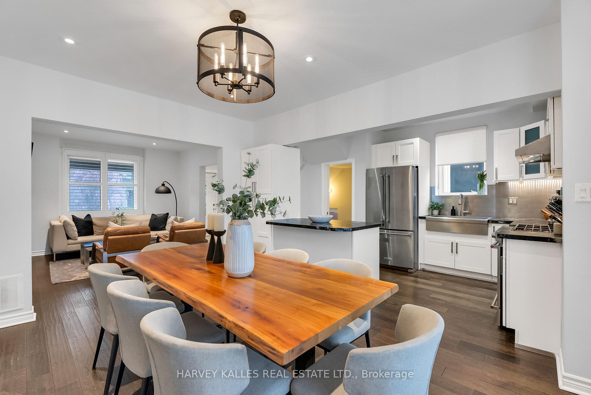 326 Glenholme Avenue, Toronto C03, ON M6E 3E3