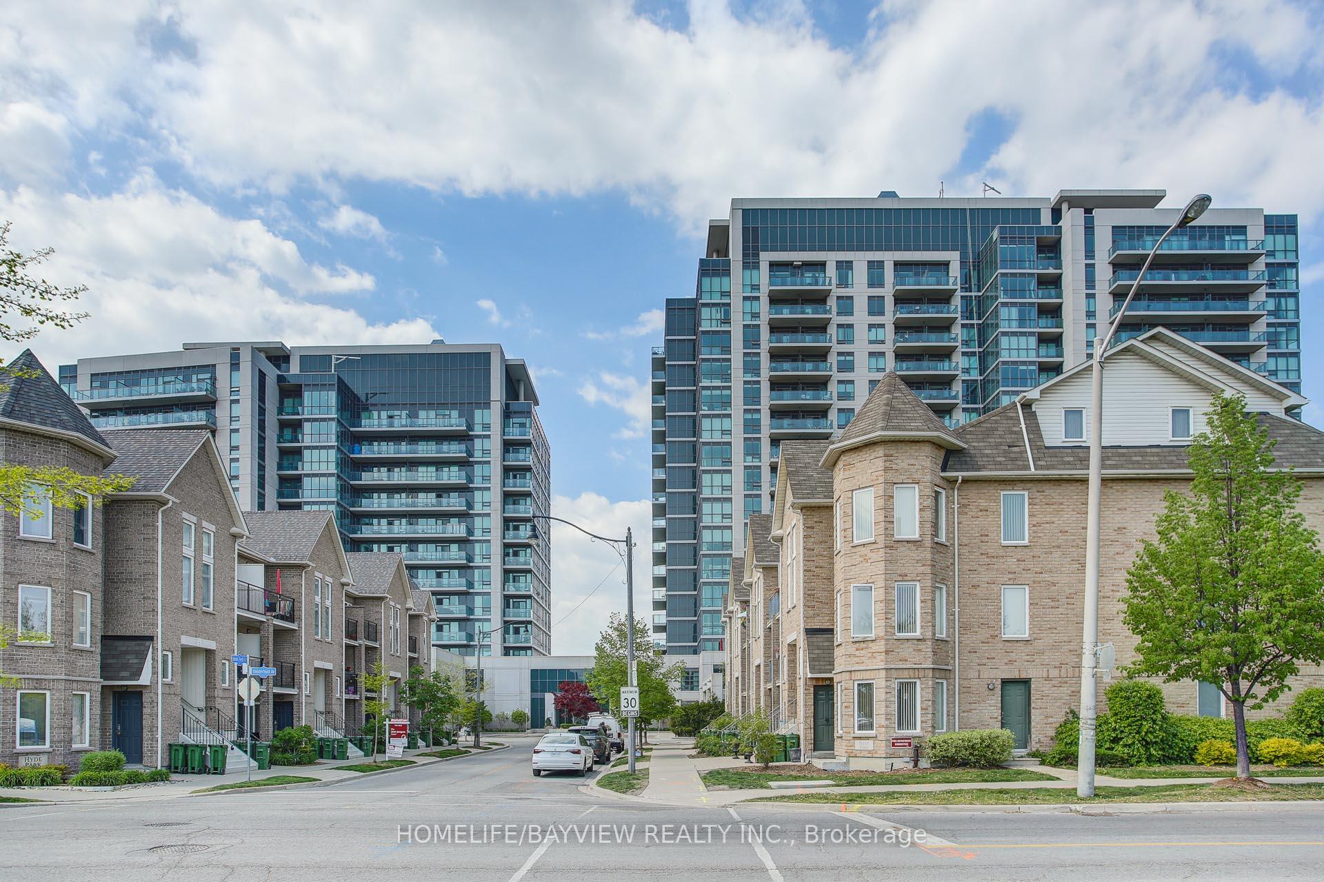 35 Brian Peck Crescent 823, Toronto C11, ON M4G 0A5