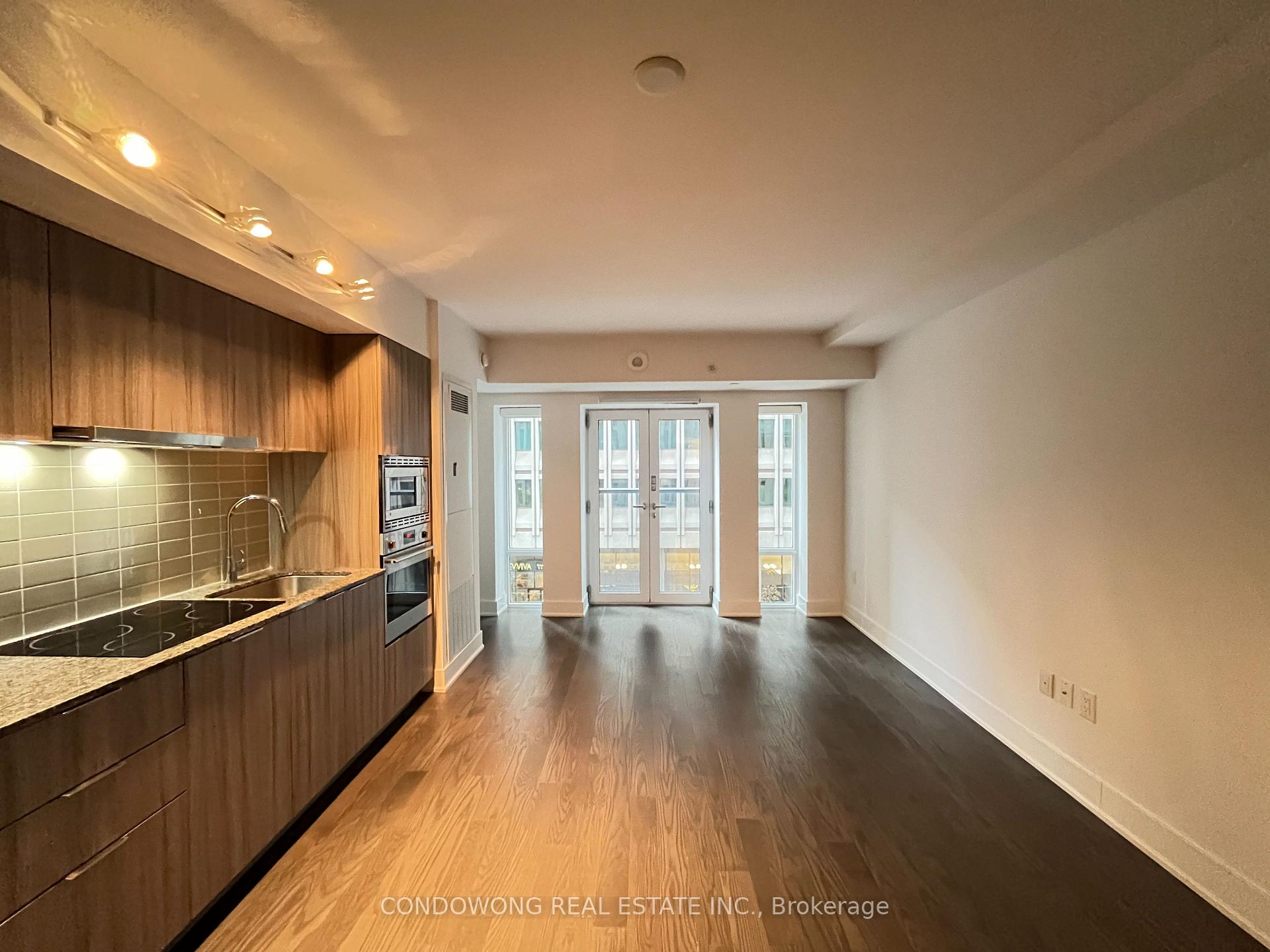 955 Bay Street 418, Toronto C01, ON M5S 0C6