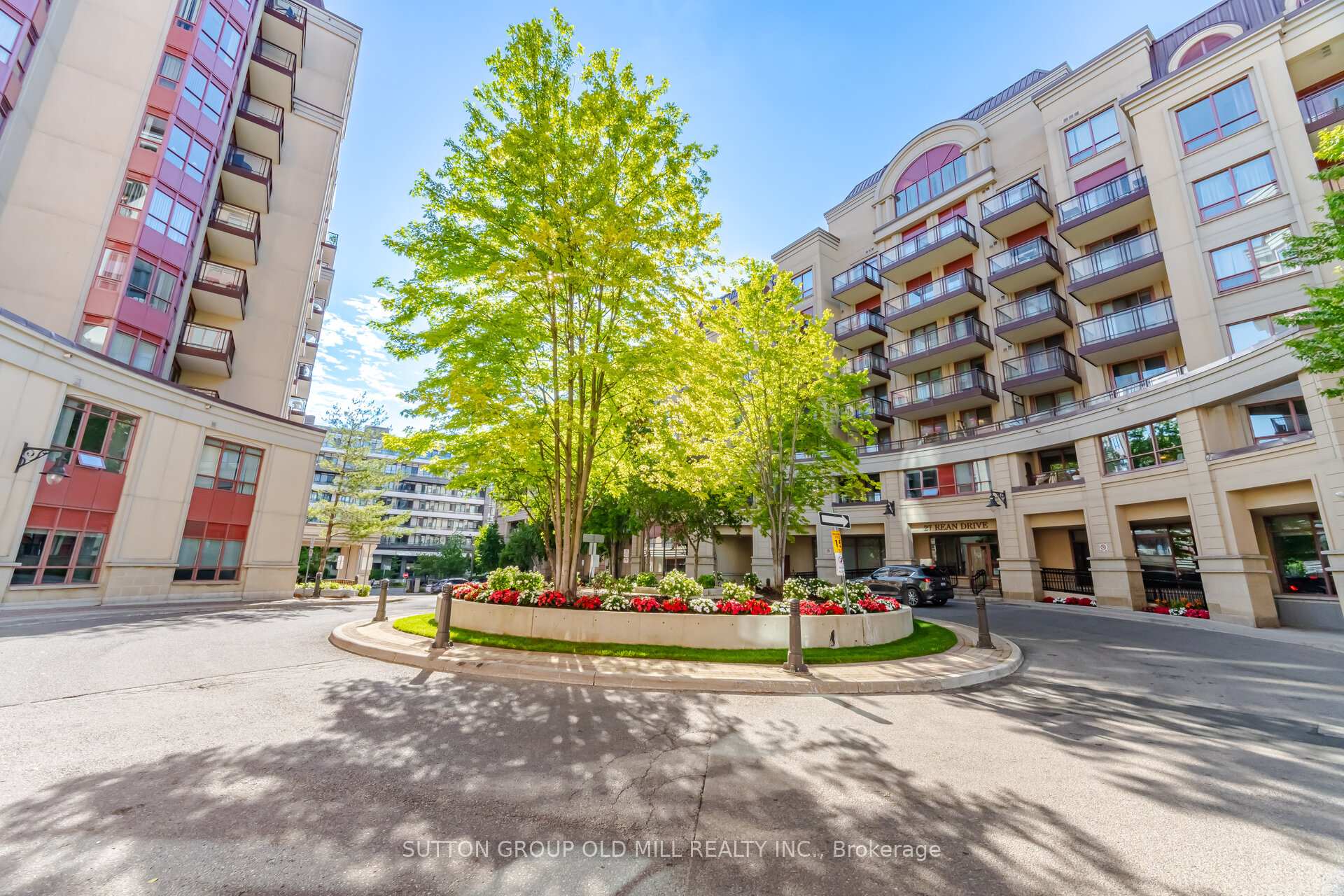 27 Rean Drive 311, Toronto C15, ON M2K 0A6