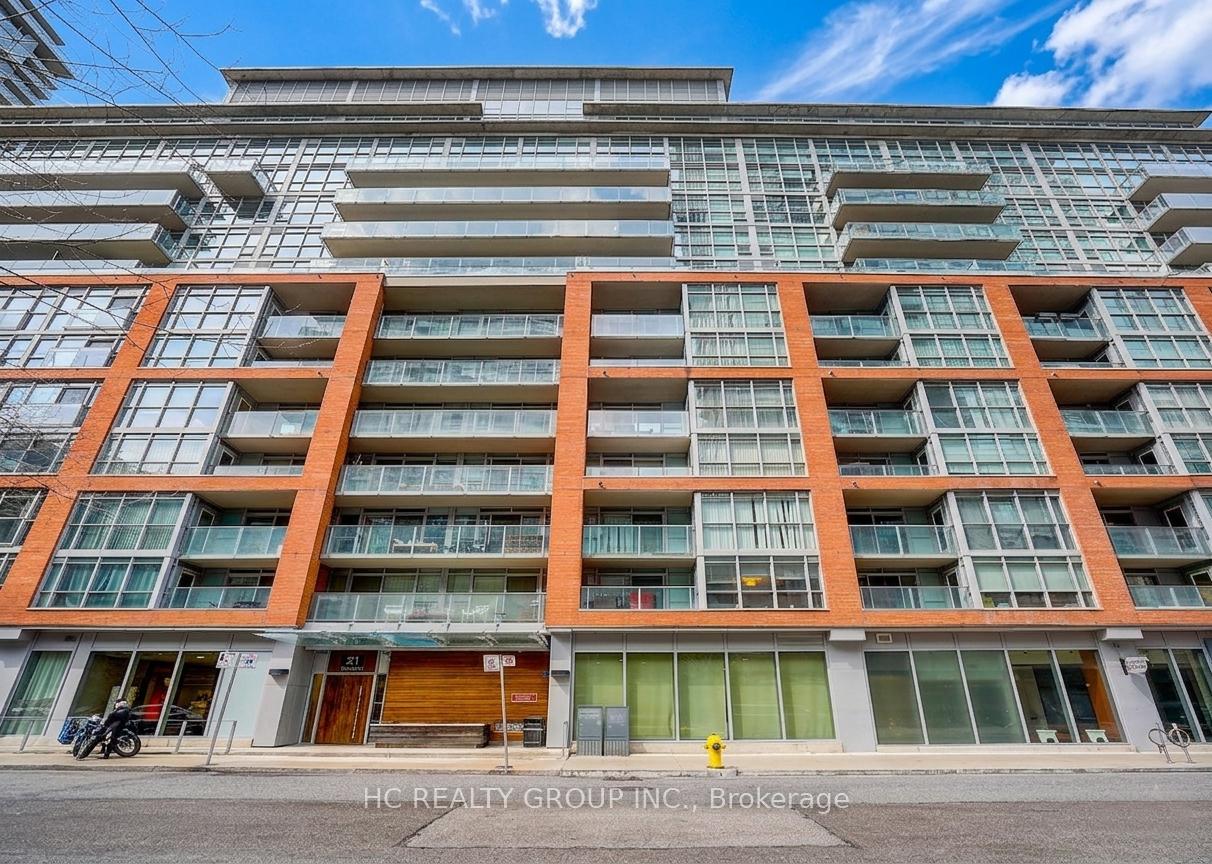 21 Nelson Street 705, Toronto C01, ON M5V 1T8